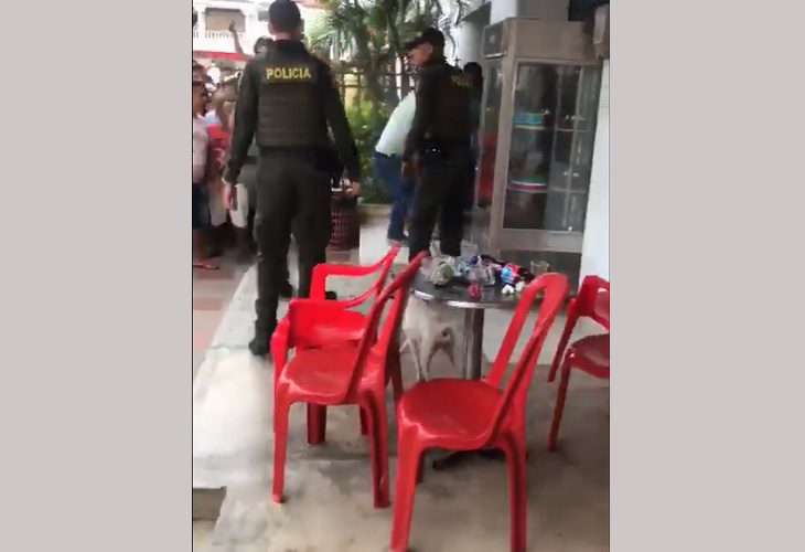Policía fue atacado a tiros cuando se encontraba en una panadería, en Sampués