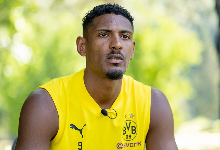 Sébastien Haller abandona pretemporada con el Borussia, tras detección de cáncer