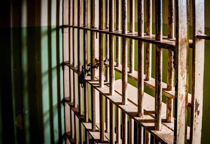 Al menos 30 reclusos, entre ellos del PCC, se fugan de una cárcel en Paraguay-muerte calabozo sijin