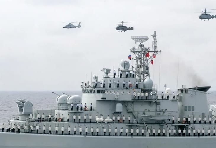 Comienzan las maniobras militares chinas con fuego real que “bloquean” Taiwán (1) (1)