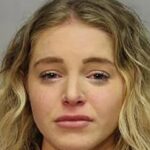 Courtney Clenney se declara inocente del asesinato de su novio