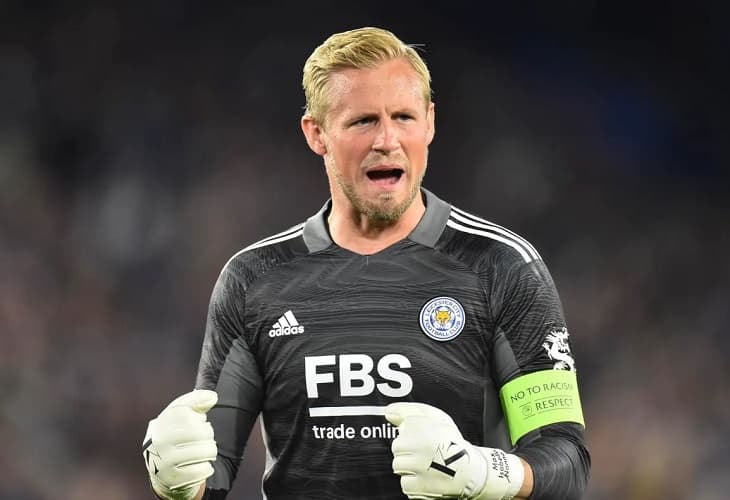 El Niza ficha a Kasper Schmeichel para reemplazar al argentino Benítez