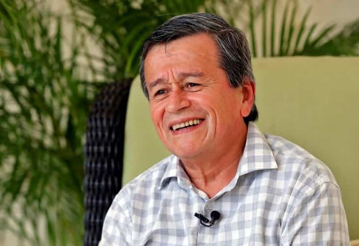 La Fiscalía colombiana suspende las órdenes de captura contra 11 jefes del ELN
