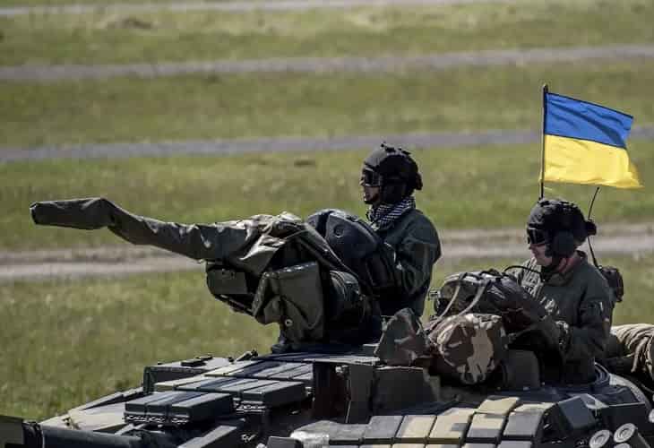La UE estudia entrenar al Ejército ucraniano y limitar los visados a Rusia