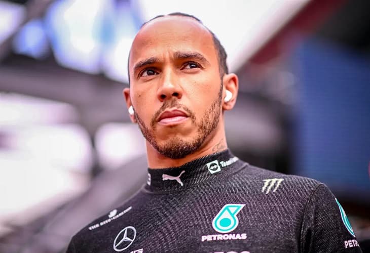 Lewis Hamilton se une al grupo de dueños de los Denver Broncos de la NFL (1)