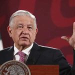 López Obrador afirma que “no está cerrado” el caso de Ayotzinapa tras informe