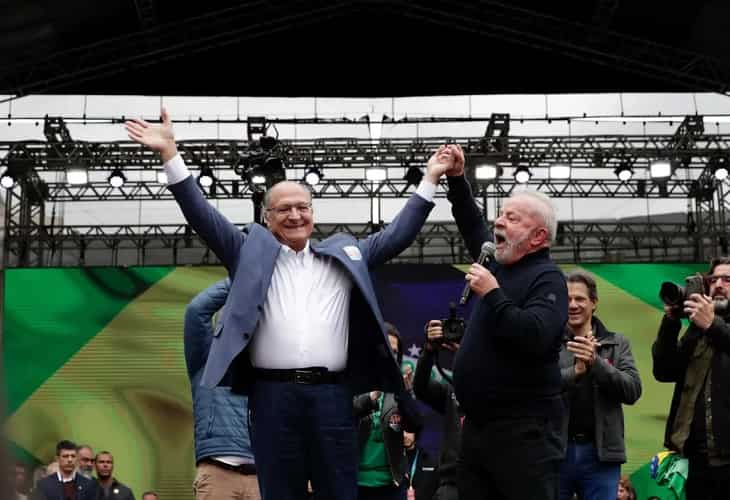 Lula afirma que Brasil está “cansado” y va a expulsar del poder a Bolsonaro