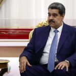 Maduro cree que EE.UU. pretende robarse el avión venezolano retenido en Argentina (1)