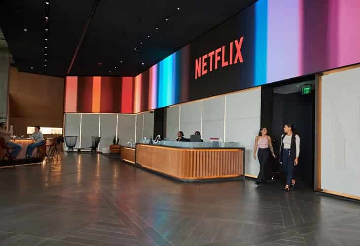 Netflix cumple 25 años con un futuro incierto como líder del ‘streaming’