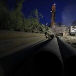 Presidente de México promete “trabajar hasta rescatar” a 10 mineros atrapados