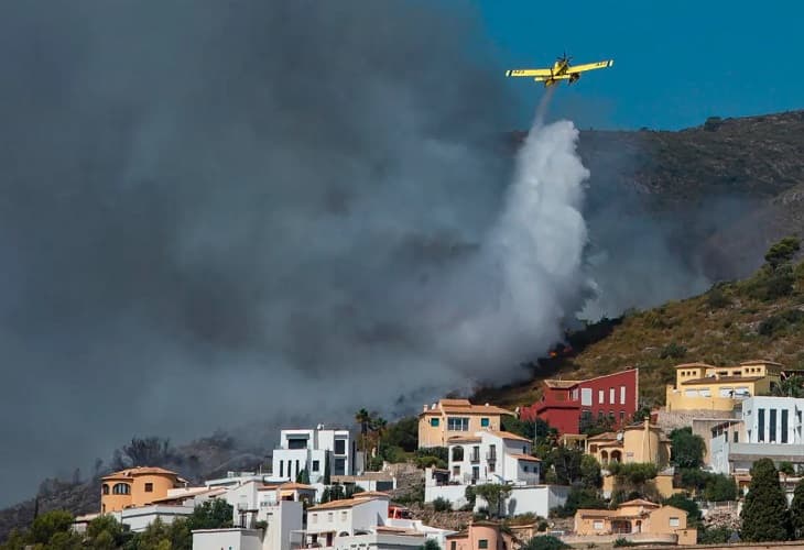 Varios incendios queman más de 16.000 hectáreas en España en los últimos días