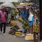 Venezolanos deben ganar unos 15 dólares diarios para la canasta básica, dice una ONG