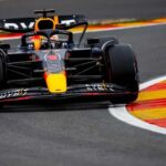 Verstappen delante de Leclerc, que penalizan y saldrán desde el fondo en Spa