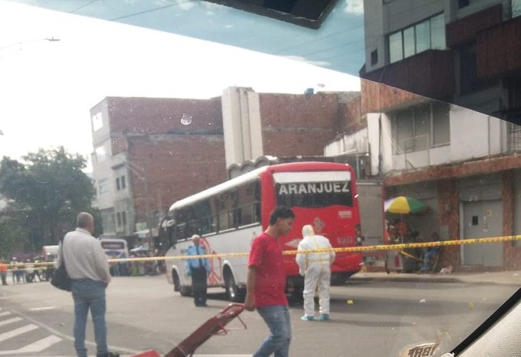 Peatón murió arrollado por bus cerca de las Torres de Bomboná