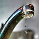 En Itagüí y el sur de Medellín un daño de tubería dejó sin agua 50 mil hogares--agua medellin lavado tanques