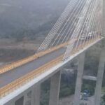 Pareja que iba en una moto encontró la muerte en el Puente Hisgaura