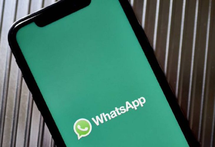 WhatsApp quita el "en línea" y ahora permite salir de grupos sin que nadie lo note