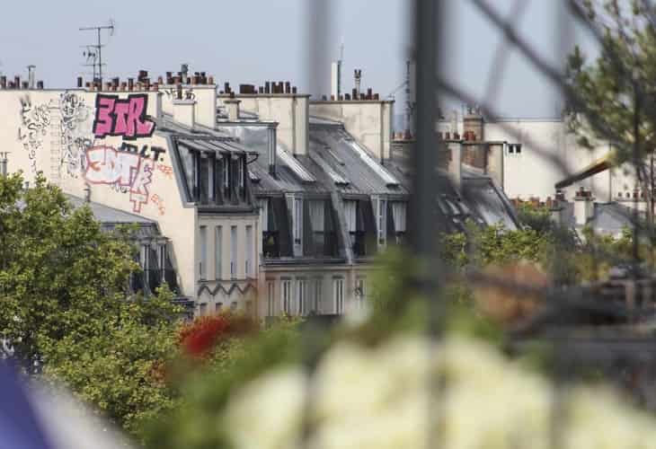 Adiós a sus tejados de zinc - Así se prepara París para vivir a 50 grados