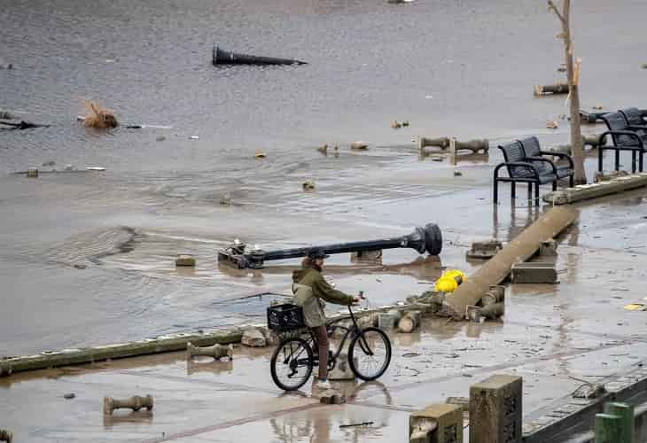 Biden declara zona de desastre los territorios afectados por el huracán Ian en Florida