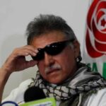 Condenan a ocho años de cárcel a un exfiscal de la JEP por corrupción en el caso Santrich