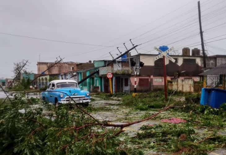 Cuba se queda sin electricidad por una avería relacionada con el huracán Ian