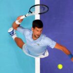 Djokovic no falla en su regreso a circuito y se impone con claridad a Andújar