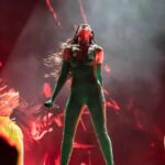Dua Lipa desborda sensualidad en su “Future Nostalgia” de paso por México