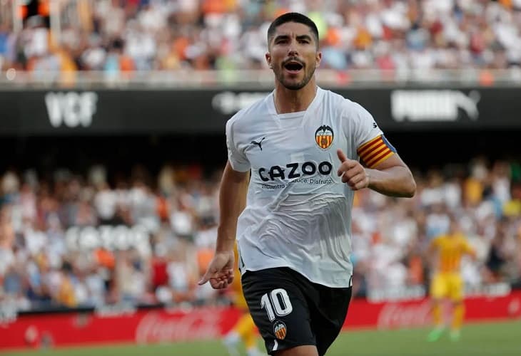 El Valencia vende a Soler al PSG y le agradece su etapa en club