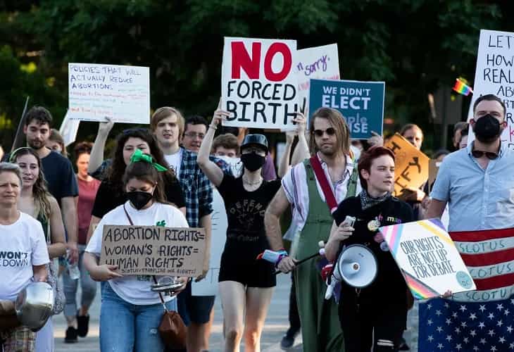Entra en vigor la ley que prohíbe el aborto en Virginia Occidental (EE.UU)