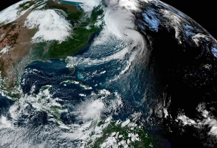 Ian con fuerza hacia el Caribe Central y Hermine se sentirá en Canarias