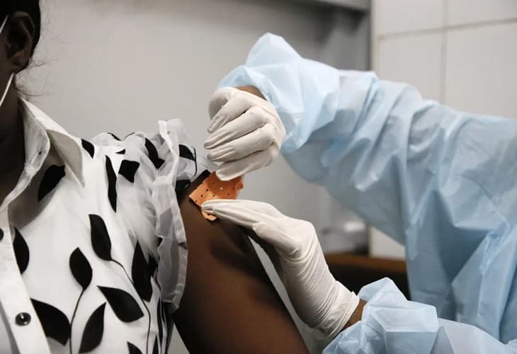 La OMS dice que no hay vacuna para el virus del brote de ébola en Uganda