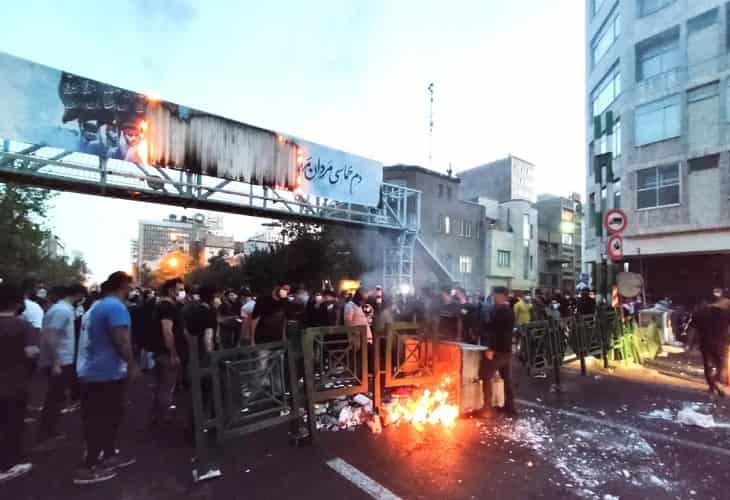 La Policía iraní advierte que se opondrá hasta el final a las protestas