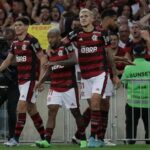 La quinta final brasileña, pero esta vez teñida de rojo y negro