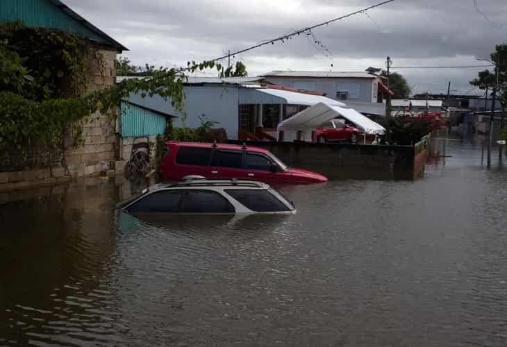 La tormenta tropical Earl se suma a Danielle en la cuenca atlántica
