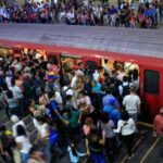 Maduro aprueba 150 millones de dólares para la recuperación del Metro de Caracas