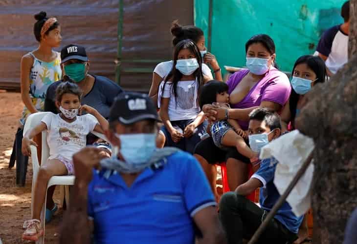 Más de 400 desplazados por enfrentamientos armados en el oeste de Colombia