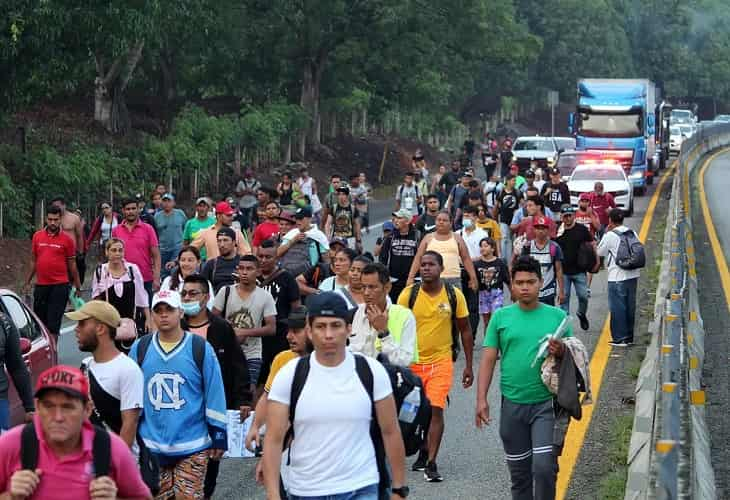 New York Times - Más de un millón de migrantes entraron a EEUU en era Biden