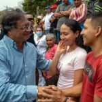 Petro asegura que “entre más se hable de paz, más hay que elevar la guardia”