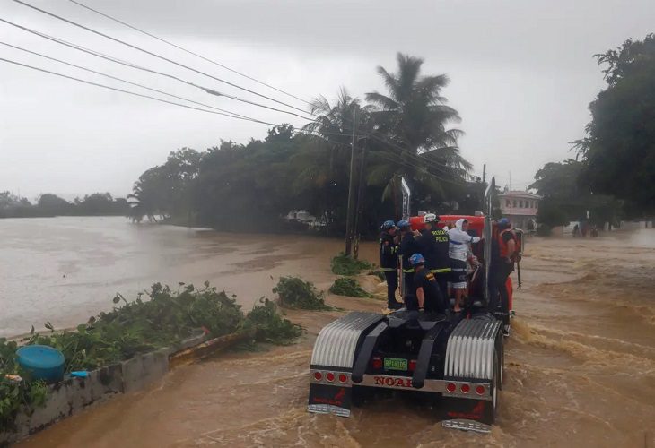 Puerto Rico está sin luz ni agua y con áreas devastadas tras el huracán Fiona