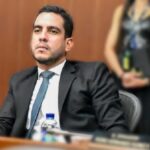 Alex Flórez recapacita y se disculpa: "sí debemos ser ejemplo"