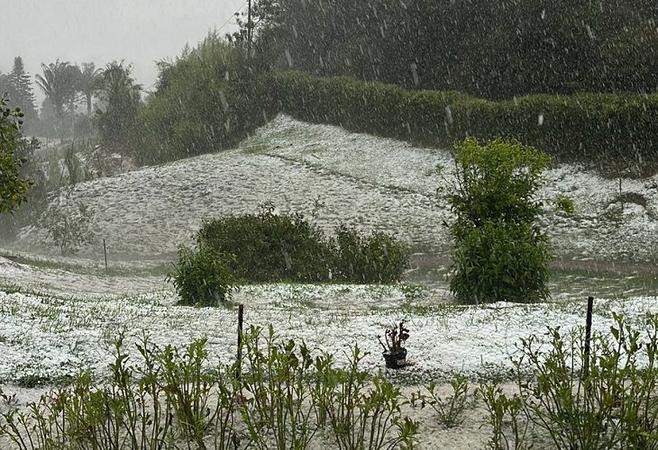 Fuerte aguacero sorprende con granizada a Guarne, en el Oriente antioqueño