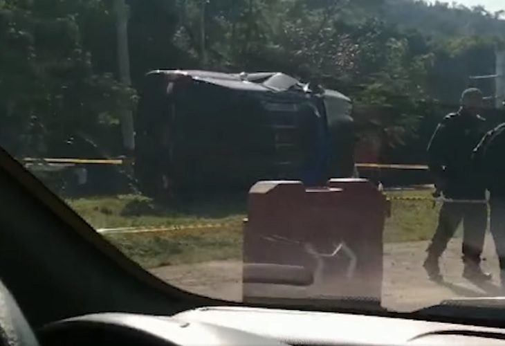 Conductor muere en su carro tras estallársele una llanta, en vía Medellín-Santa Fe