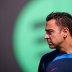 Piqué masculla "No juego ni a la petanca" y Xavi le responde desafiante