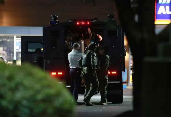 5 muertos, entre ellos un policía, en un tiroteo en Raleigh