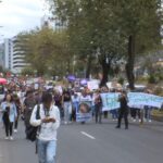 Cientos de manifestantes contra la violencia de género en Ecuador