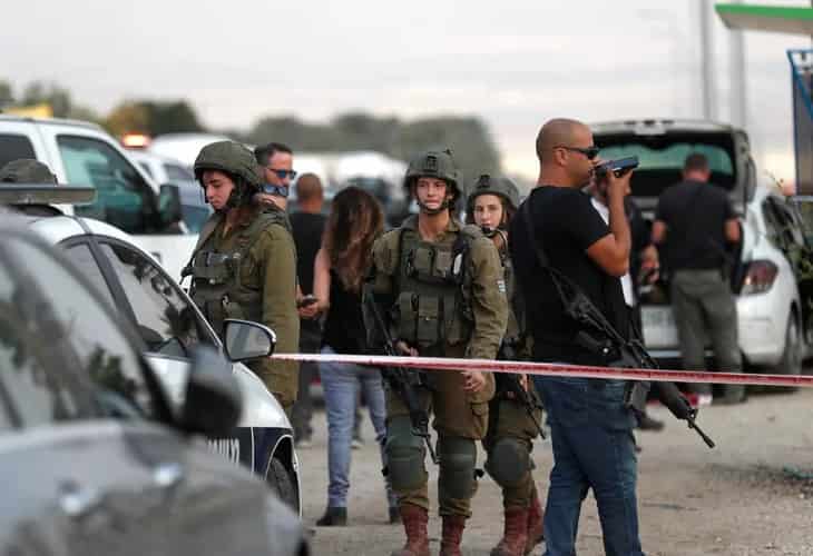 Cinco soldados israelíes heridos en un atropello intencionado por un palestino en Cisjordania