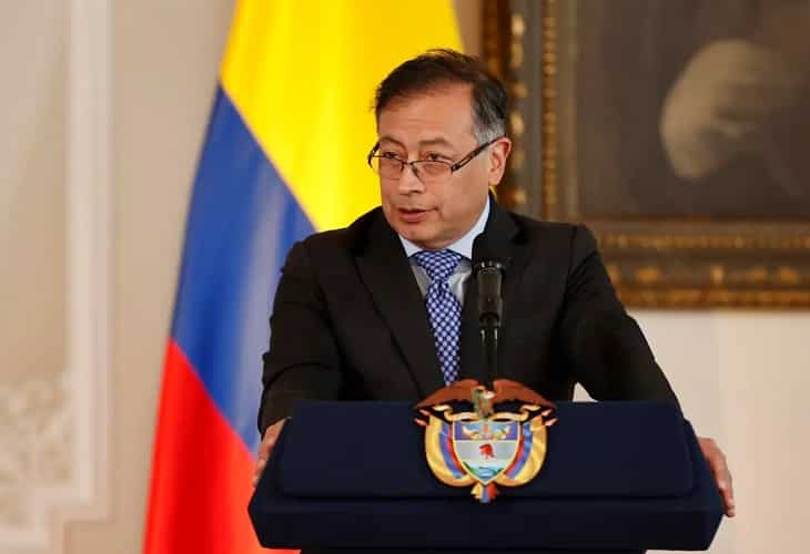 Colombia puede entrar en recesión por el aumento de las tasas de interés, dice Petro