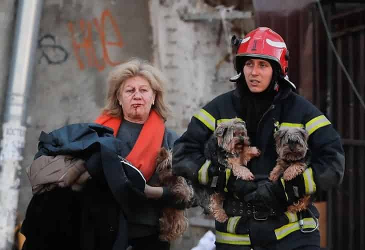 Conmoción en la UE por unos bombardeos a civiles en Ucrania que “retratan” a Putin