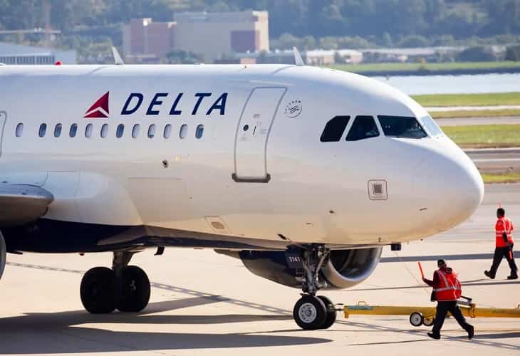 Delta ganó 489 millones de dólares en los primeros nueve meses del año