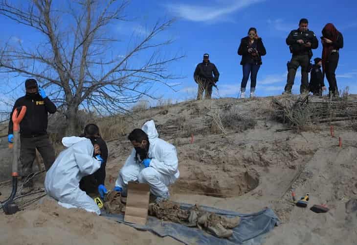 Descubren fosas clandestinas con 6 cadáveres en oeste de México